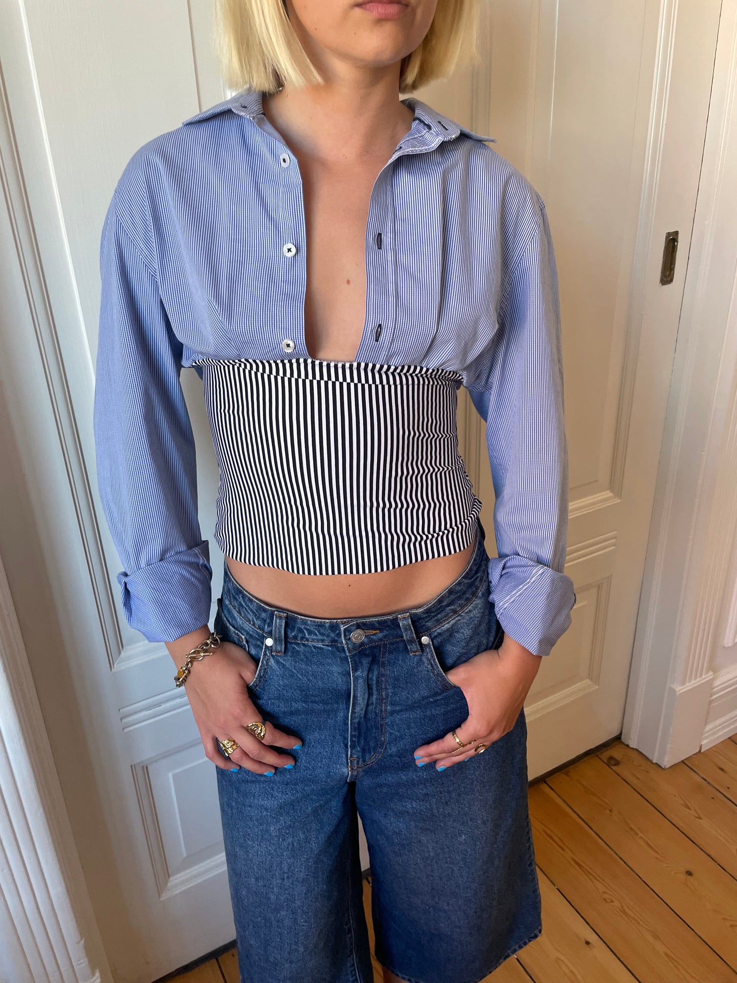 Upcycled shirt - S