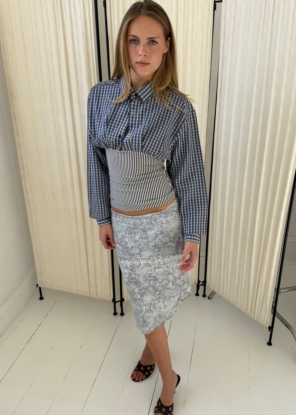 Upcycled shirt - S